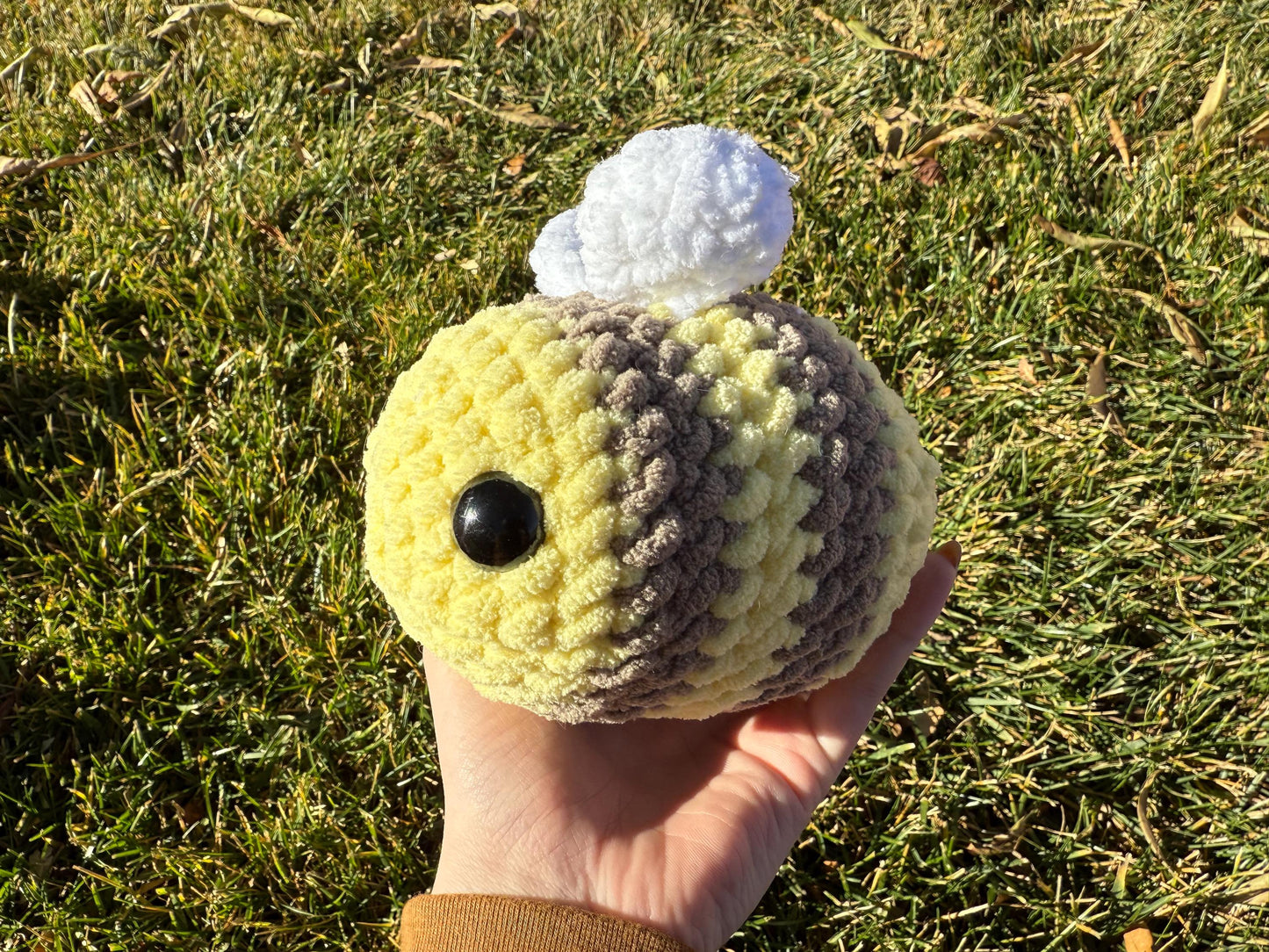 Bee Plushie