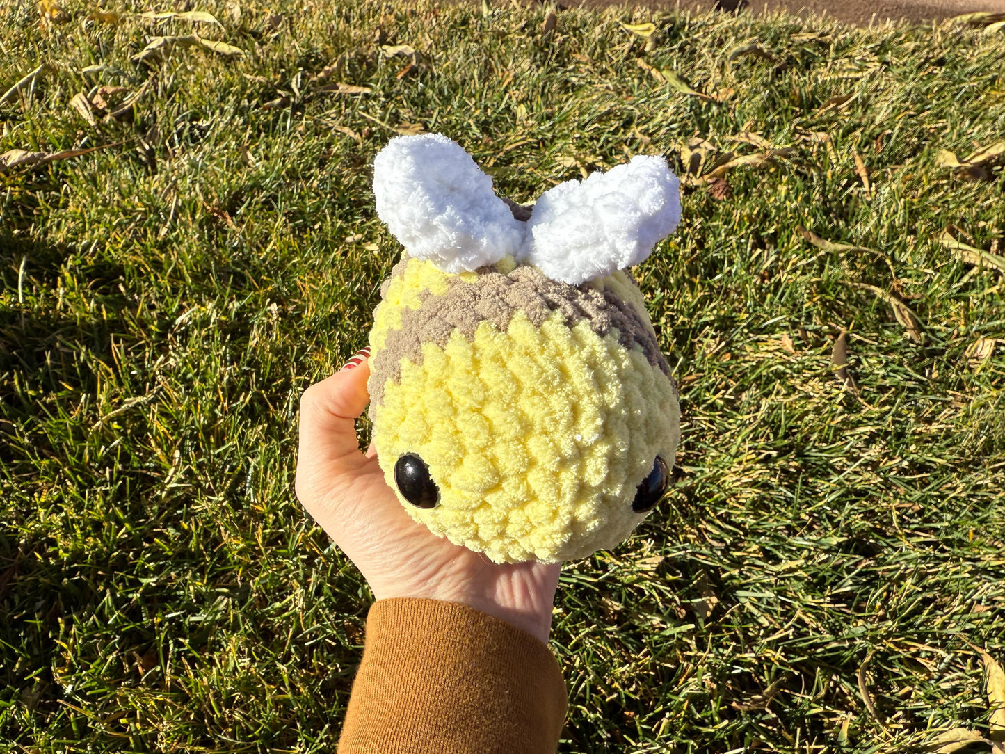 Bee Plushie